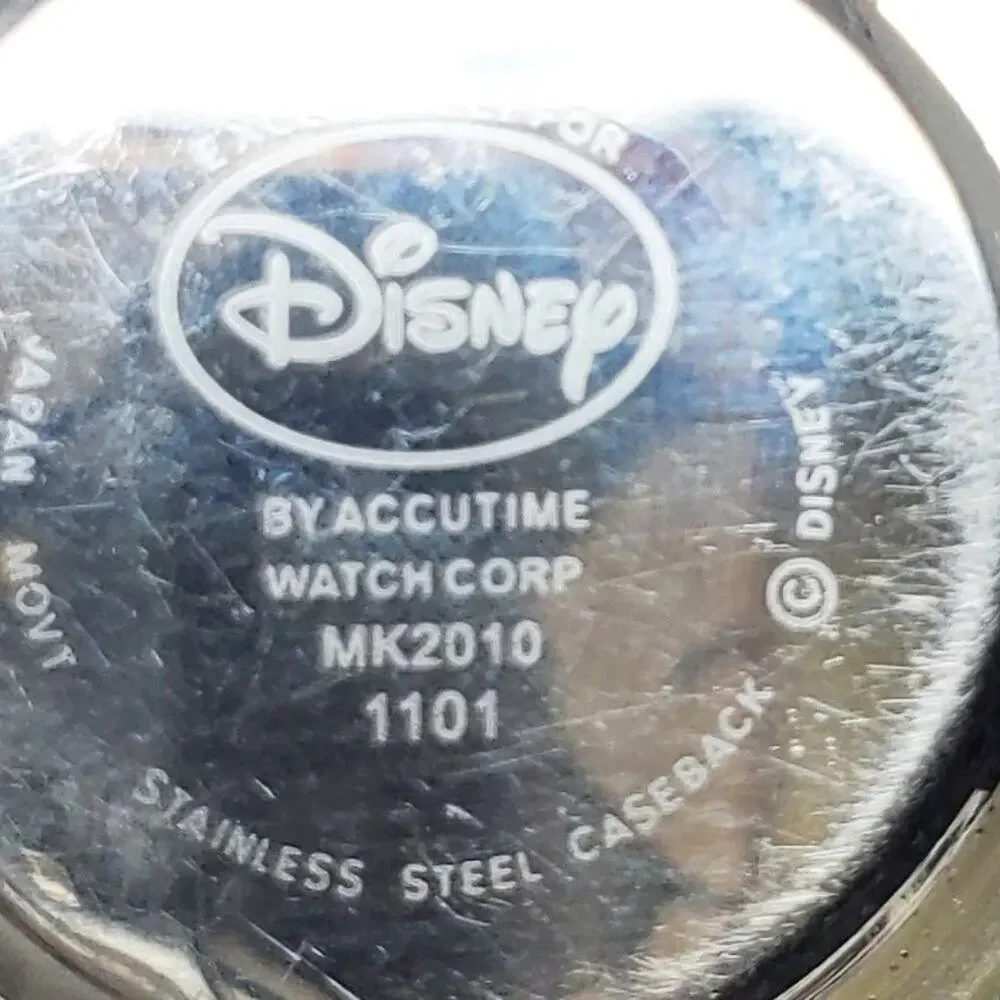Disney Mickey Mouse Chain Mail Watch Mother of Pearl Face